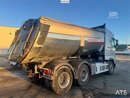 Volvo FH460 6x2 asphalt truck – 330,000 km