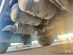 Volvo FH460 6x2 asphalt truck – 330,000 km