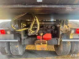 Volvo FH460 6x2 asphalt truck – 330,000 km