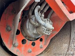 Hamm HD 8 VV roller