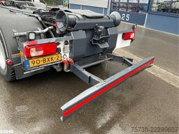 DAF FAD CF 530 8x4 Euro 6 Palfinger 33 Tonmeter laa...