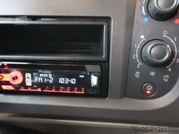 DAF LF 45 230 Bak + Dhollandia klep 1500 kg. 6 cili...