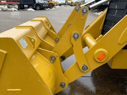 Caterpillar 424 4x4 Backhoe Loader