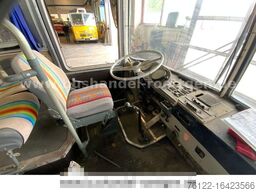 MERCEDES-BENZ O 302/ Restourationsobjekt/ Oldtimer