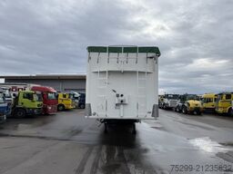 Kraker CF 300 Schubboden / Swiss-Vehicle