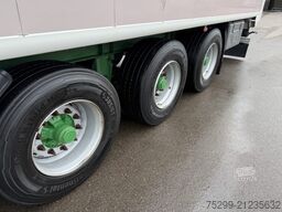 Kraker CF 300 Schubboden / Swiss-Vehicle