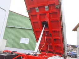 Mercedes-Benz Arocs 3245 8x4 Dreiseitenkipper