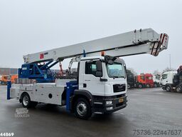 Man TGM 15.290 Klaas 35 meter Dachdecker Kran