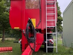 Krampe BIG BODY 640 CARRIER