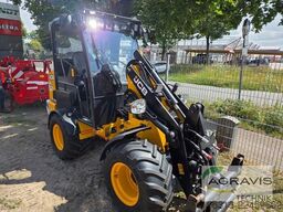 JCB 403 E