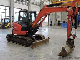 KUBOTA U55