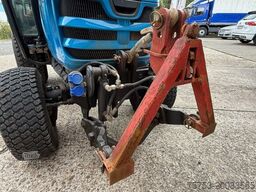 LS Kompakttraktor J27 HST Snowline