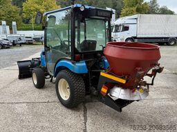 LS Kompakttraktor J27 HST Snowline