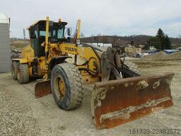 Volvo G946 6×6 road grader / Leica 3D system