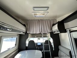 Roller Team Kronos 284M | Ford Transit 2.0 TDCi 165 PS Automatik | 5 Sitzplätze