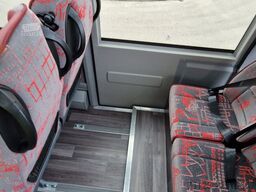 MERCEDES-BENZ 30 Sitzer Schul- Transferbus 519 Vorlauffahrzeug