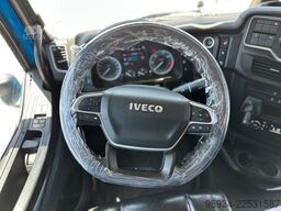 Iveco S-WAY 570