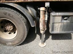 Mercedes-Benz Actros 1848 Pritsche mit Kran