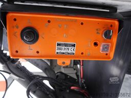 Renault D210 12T / Bitemperature Refrigerator