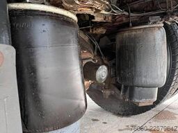 Scania P94-260 (BOITE MANUELLE  / MANUAL GEARBOX)