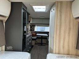 Hobby De Luxe 495 UL IC Sonder. Mod. 2026 1800 kg