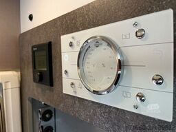 BÜRSTNER Lyseo TD 594 Komfort Paket 10 Zoll, Markise