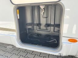 BÜRSTNER Lyseo TD 644 G Winter-Paket, Automatik, 4400 kg