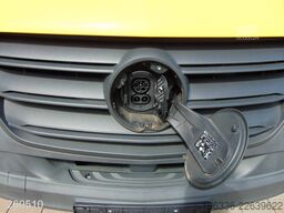 MERCEDES-BENZ Mercedes eSprinter 312 Kamera-Regalsystem