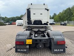 MAN TGX 18.510 beschädigt /damaged