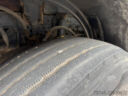 RENAULT KERAX 460 * PRITSCHE * HMF KRAN 10,2N M *8 X 4*