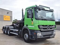 Mercedes-Benz Actros 3236 Hooklift + Hiabcrane