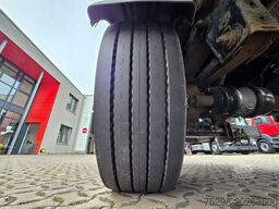 KRONE SE / Ladebordwand/ Lenkachse