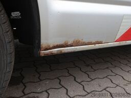 VOLKSWAGEN T5 Transporter Kasten lang 4Motion/Klima/FN: 201