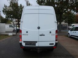 MERCEDES-BENZ Sprinter 516CDI Werkstatt/SHZ/ AHK / Fzg. Nr:111