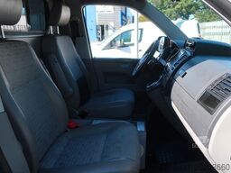 VOLKSWAGEN T5 Transporter Hochdach lang/KTW/Klima/FN: A40