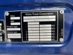 Volvo FM 330 Globetrotter / 742 dkm / VEB+ / Spoilers...