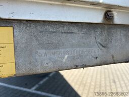 Schmitz Cargobull S 01 / Plateau - Flat Bed / SAF Drum / 2x Lifta...