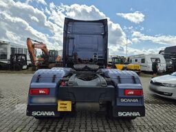 SCANIA S580 A6x2NA Highgline tractor unit/ 3 pc