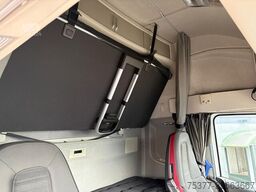 Volvo FH 460 6 x 2 steering lifting axle, TUV I parc ...
