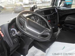 Iveco AS440S46T/P 2LNG