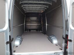 VOLKSWAGEN Crafter 35 Kasten TDI Aut. 4Motion LR *Hochdach