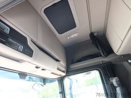 Scania R410 8x2 Chassis cabine Slaapcabine