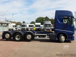 Scania R410 8x2 Chassis cabine Slaapcabine