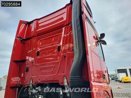 Mercedes Actros 1858 4X2 GigaSpace Retarder 2xTanks Leat...