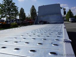 Renault D12 / New galvanized tow truck superstru