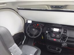 Adria Coral Axess 650 SL
