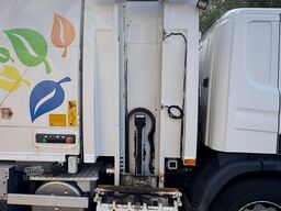 Scania P310 6x2 Garbage disposal truck - CNG