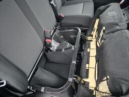 Peugeot Expert L2 180 EAT8 erhöhte Nutzlast Laderaumboden Connect-Paket Trennwand verglast 17 Zoll LM Sommer Ersatzrad Seitenscheibe schiebbar