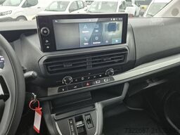 Peugeot Expert L2 180 EAT8 erhöhte Nutzlast Laderaumboden Connect-Paket Trennwand verglast 17 Zoll LM Sommer Ersatzrad Seitenscheibe schiebbar