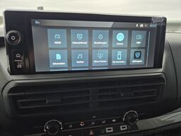 Peugeot Expert L2 180 EAT8 erhöhte Nutzlast Laderaumboden Connect-Paket Trennwand verglast 17 Zoll LM Sommer Ersatzrad Seitenscheibe schiebbar